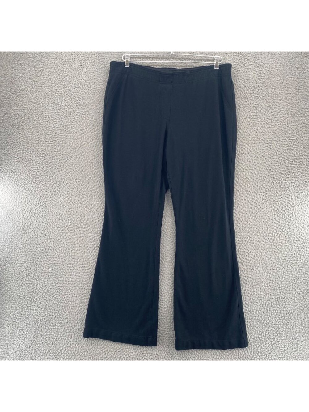 Chicos Pants Womens 2 US 12 Black Bootcut Mid Rise Stretch Knit Relaxed Casual